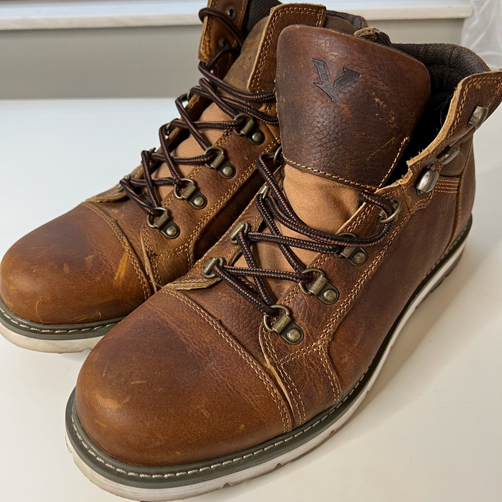 Territory Boots Atlas Cap Toe Ankle Boot.